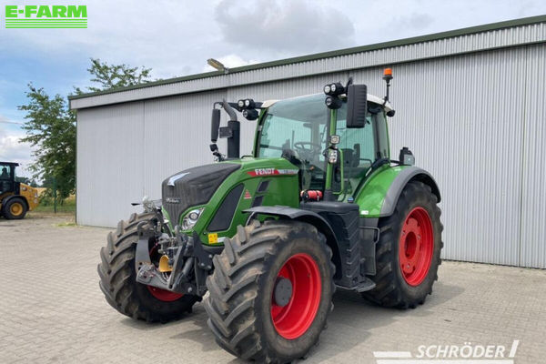 Fendt 720 Vario Profi Plus Trattore 132.885 €