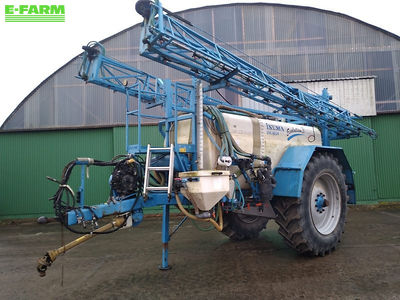 E-FARM: Inuma ias 4024 evolution - Sprayer - id FDJNCV4 - €7,300 - Year of construction: 2004 - Engine hours: 25,000,Germany