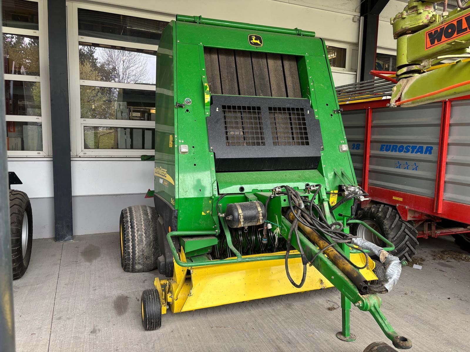 John Deere 592 Πρέσσα 23.500 €
