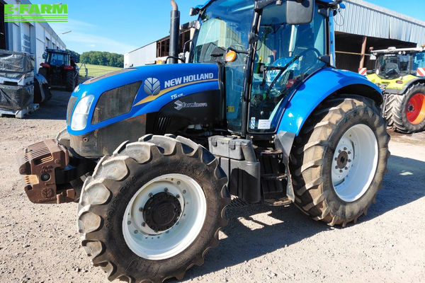 New Holland T5.105 Tractor €34,000