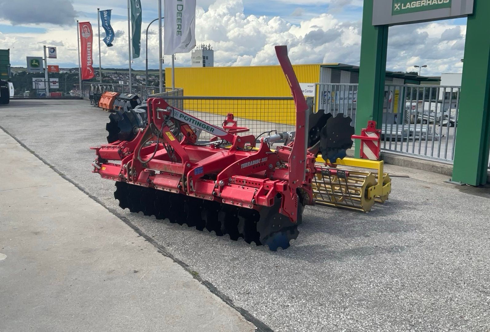 Pöttinger Terradisc 3001 Disc harrow €12,611