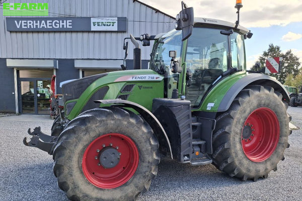Fendt 718 Vario Power Plus Trattore 99.000 €