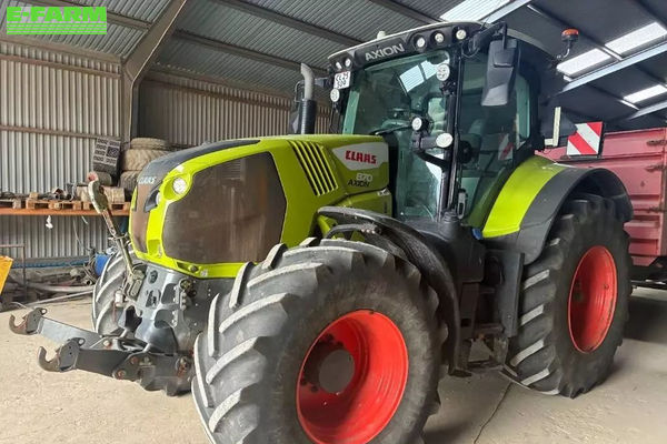 Claas Axion 870 CMATIC Tractor €123,745