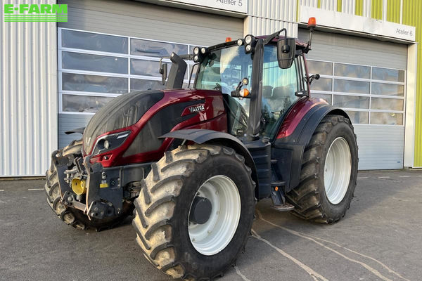 Valtra T 214 Τρακτέρ 93.000 €