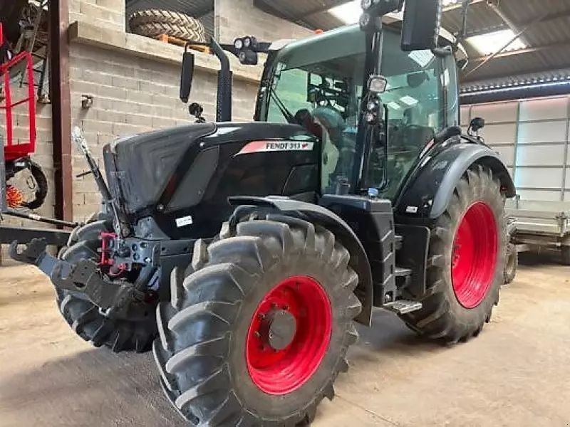 Fendt 313 Vario Tractor €92,000