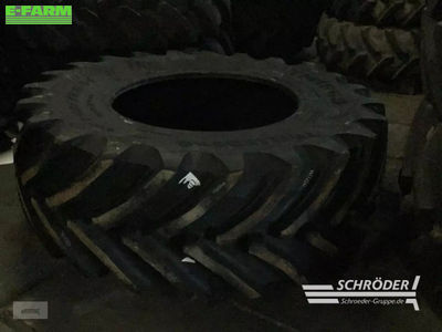 E-FARM: TRELLEBORG 750/70 r44 - Wheel and track - id HWEBKWC - €6,150 - Year of construction: 2022 - Germany