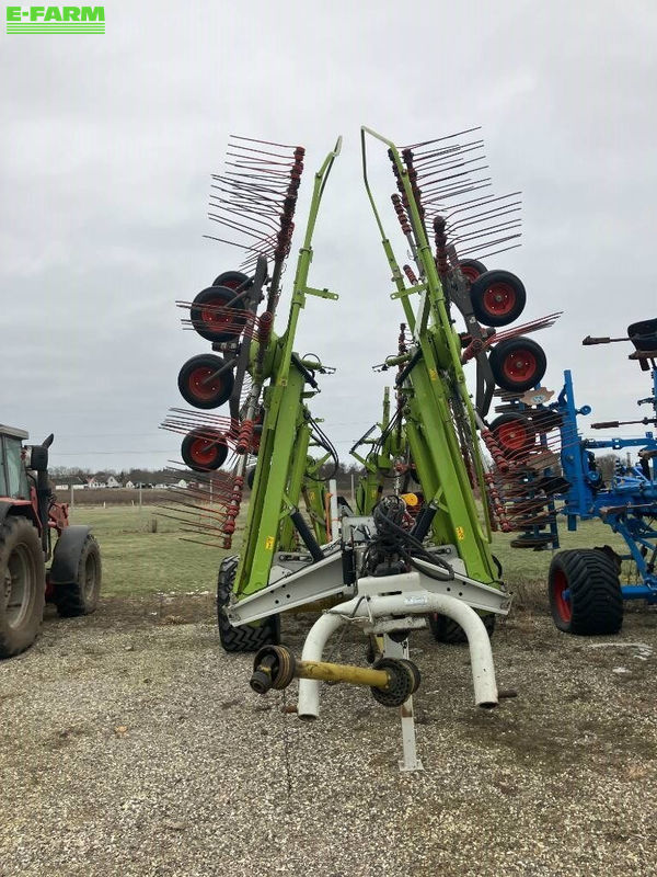 Claas Liner 3600 Tedder €36,791