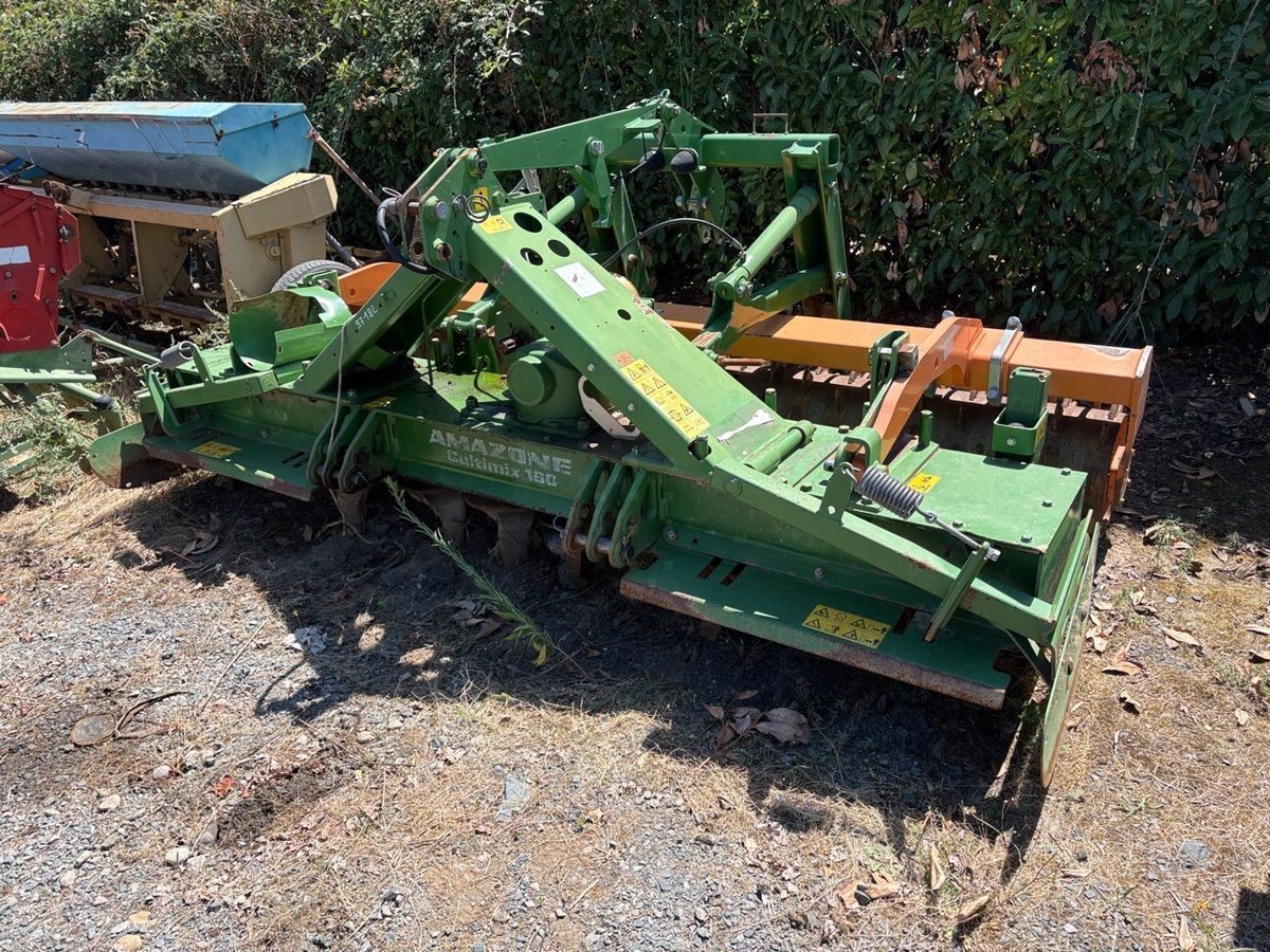 Amazone KX 3000 Power harrow €11,500