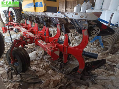 E-FARM: GREGOIRE BESSON ry47 nsh - Plough - id QXZG97N - €9,900 - Year of construction: 2012 - France