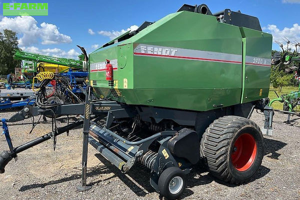 Fendt 2900 V Presă de balotat 12.750 EUR