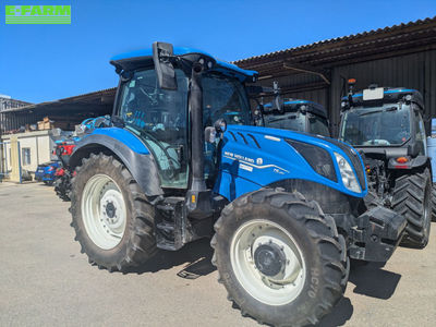 E-FARM: New Holland T5.120 - Tractor - id XASE5WV - €64,900 - Year of construction: 2022 - Engine hours: 1,780,Engine power (HP): 115,France