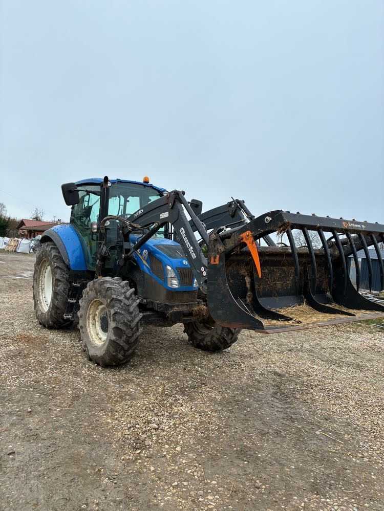 New Holland T5.105 Tractor €39,500