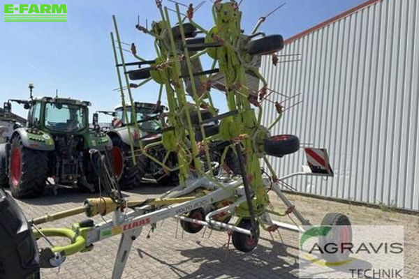 Claas Volto 1100 T Tedder €17,500