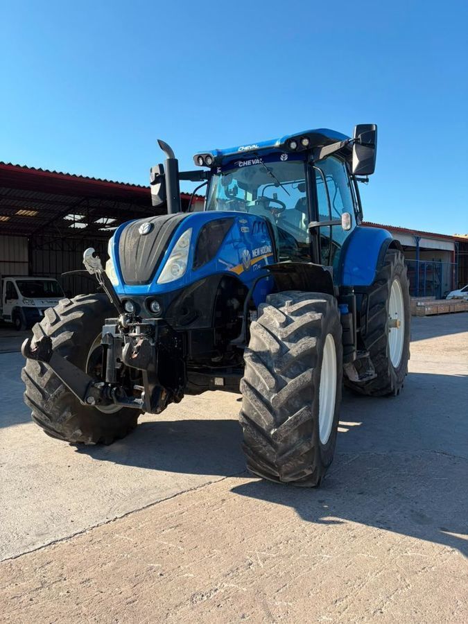New Holland T7.245 AC Traktor 85.000 €