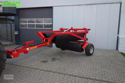 E-FARM: Ziegler cambridgewalze 620 neu - Presses et rouleaux - id 5VTQEJC - 11 000 € - Année: 2026 - Allemagne