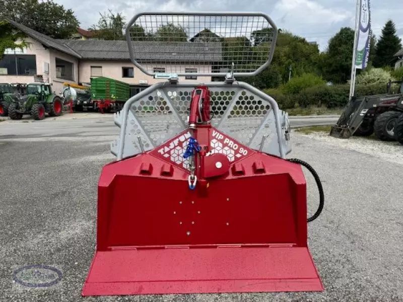 Tajfun vip pro 90 Forestry equipment €14,992
