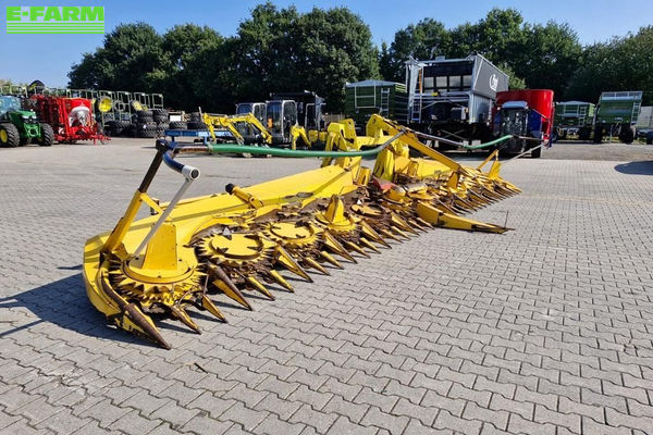 New Holland maisvorsatz 900s fi / 390 Header €60,450