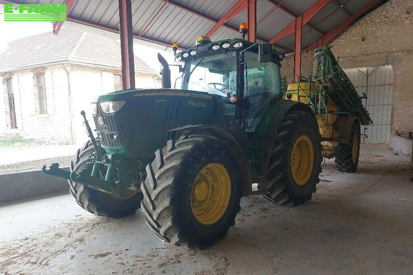 John Deere 6215 R Tractor €75,000