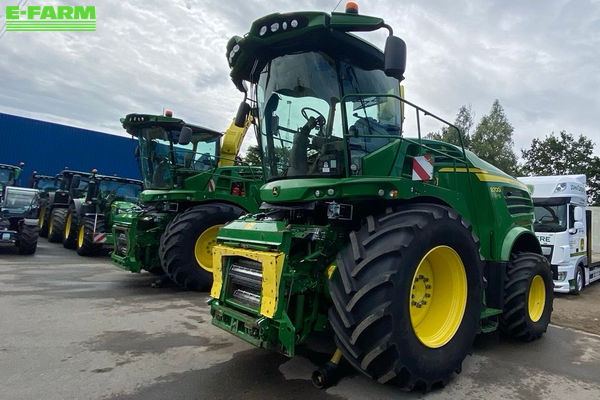 John Deere 8700 Selvkørende grønthøster 143.500 €