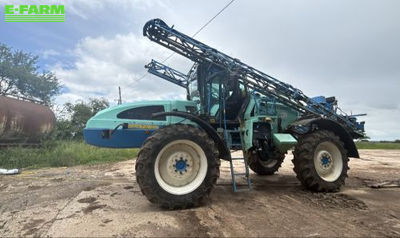E-FARM: Berthoud boxer - Pulvérisateur - id PDASDUG - 27 000 € - Année: 2008 - Lecture du nombre d'heure: 2 550,France