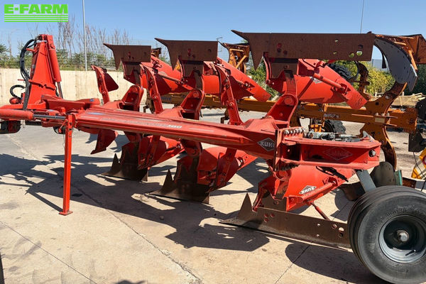 Kuhn vary-legend 180 Plough €15,000