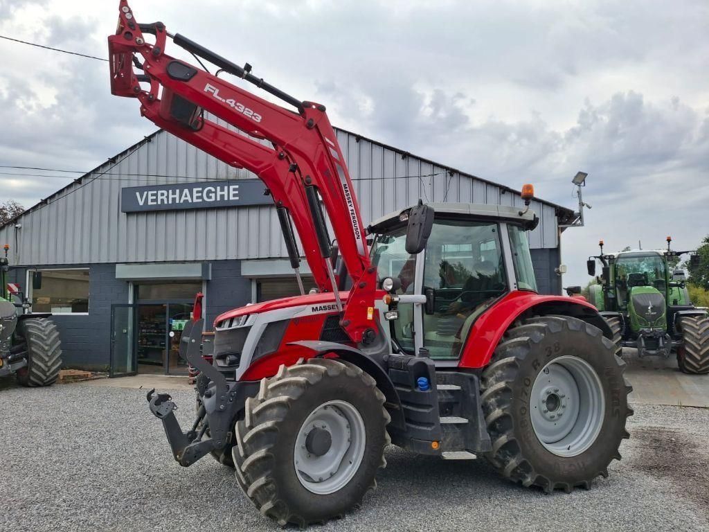 Massey Ferguson 6S.155 Traktor 105.000 €