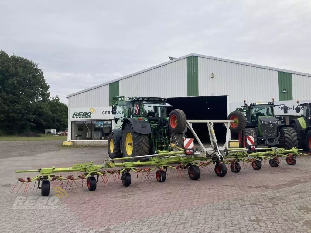 Claas Volto 1100 T Tedder €15,500