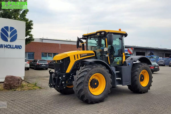 JCB Fastrac 4220 iCON Tractor €155,000
