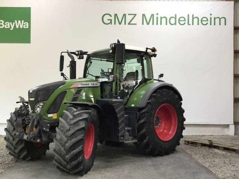 Fendt 718 Vario Tractor €105,000