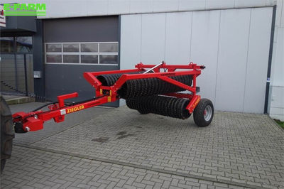 E-FARM: Ziegler cambridgewalze 620 neu - Presses et rouleaux - id JJNCSQ6 - 11 000 € - Année: 2025 - Allemagne