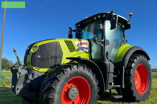 Claas Axion 810 CMATIC Tractor €84,000