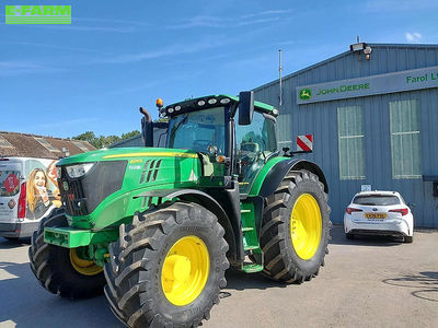 E-FARM: John Deere 6215 R - Traktor - id YPWYYFU - 113.778 € - Baujahr: 2021 - Abgelesene Motorstunden: 3.845,Motorleistung (PS): 233,Vereinigtes Königreich