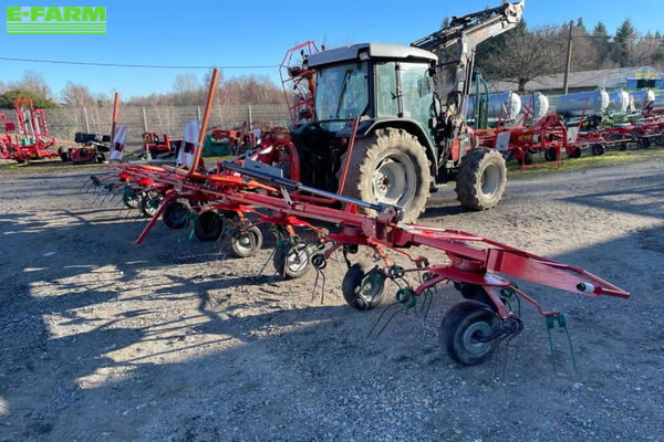 Kverneland faneuse kg8090 kverneland Tedder €6,950