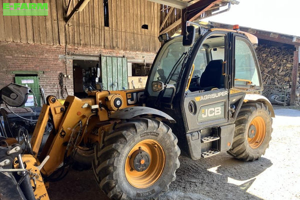 JCB 532-70 AGRI Super Telehandler €79,000