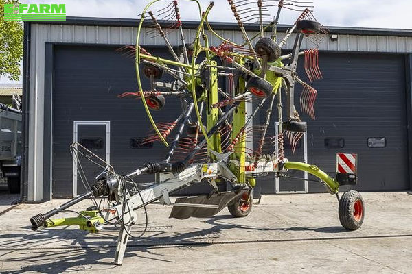Claas Liner 2700 Tedder €11,285