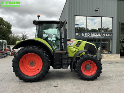 E-FARM: Claas Axion 810 - Traktor - id C5GPYAJ - 36 500 € - Rok výroby: 2017 - Hodiny motoru: 9 829,Výkon motoru (HP): 161,Spojené království