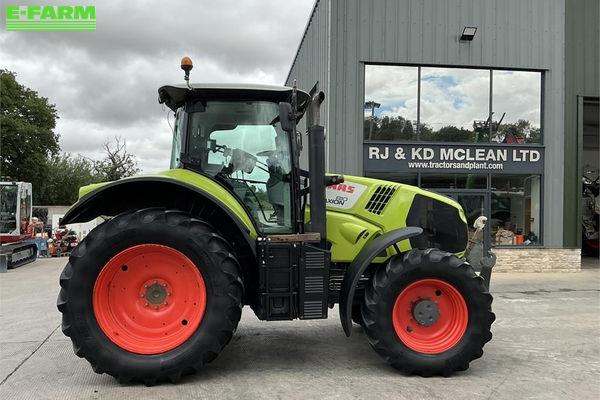 Claas Axion 810 Traktor 36 500 €