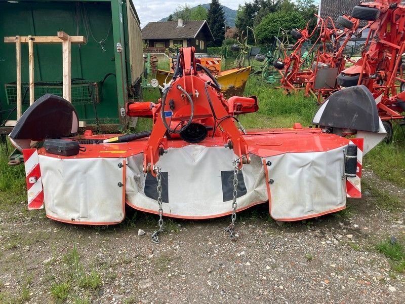 Kuhn GMD 3525 F-FF Mower €13,400