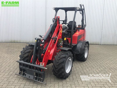 E-FARM: Schäffer 4670 - Μίνι φορτωτής - id NEUFUPX - 28.885 € - Χρονία: 2021 - Γερμανία