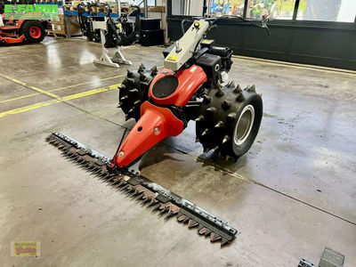 E-FARM: AEBI cc36 14ps mit ls-grip stachelwalzen - Lawn mower - id VEHN4GK - €19,083 - Year of construction: 2024 - Austria
