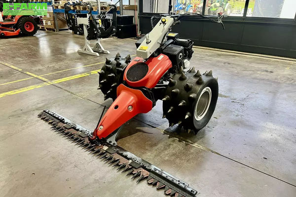 AEBI cc36 14ps mit ls-grip stachelwalzen Lawn mower €19,083