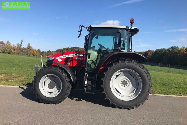 Massey Ferguson 5709 M Tractor €62,900