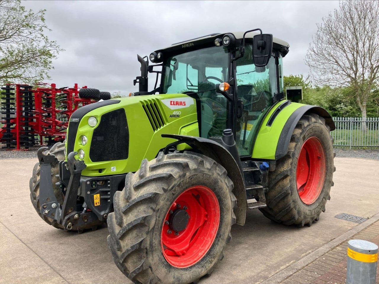 Claas Arion 450 Τρακτέρ 74.413 €