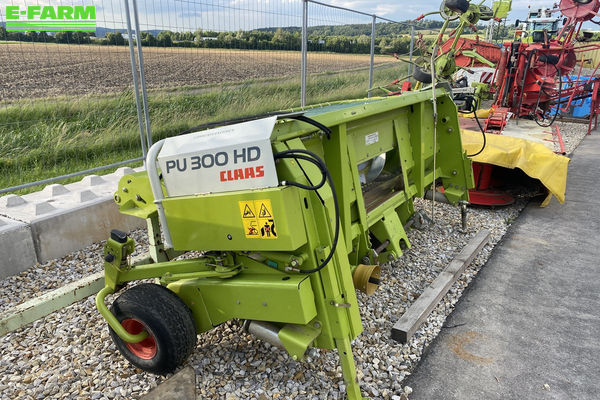 Claas Pick Up 300 Header €8,450
