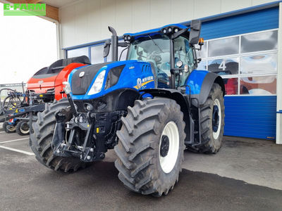 E-FARM: New Holland T7.275 - Tractor - id IN3VSPF - €150,000 - Year of construction: 2018 - Engine hours: 350,Engine power (HP): 250,Austria