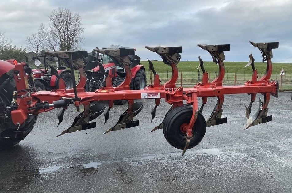 GREGOIRE BESSON rb41 Plough €8,800