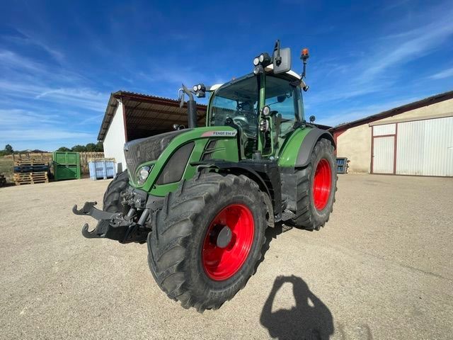 Fendt 514 Vario Tractor €69,000