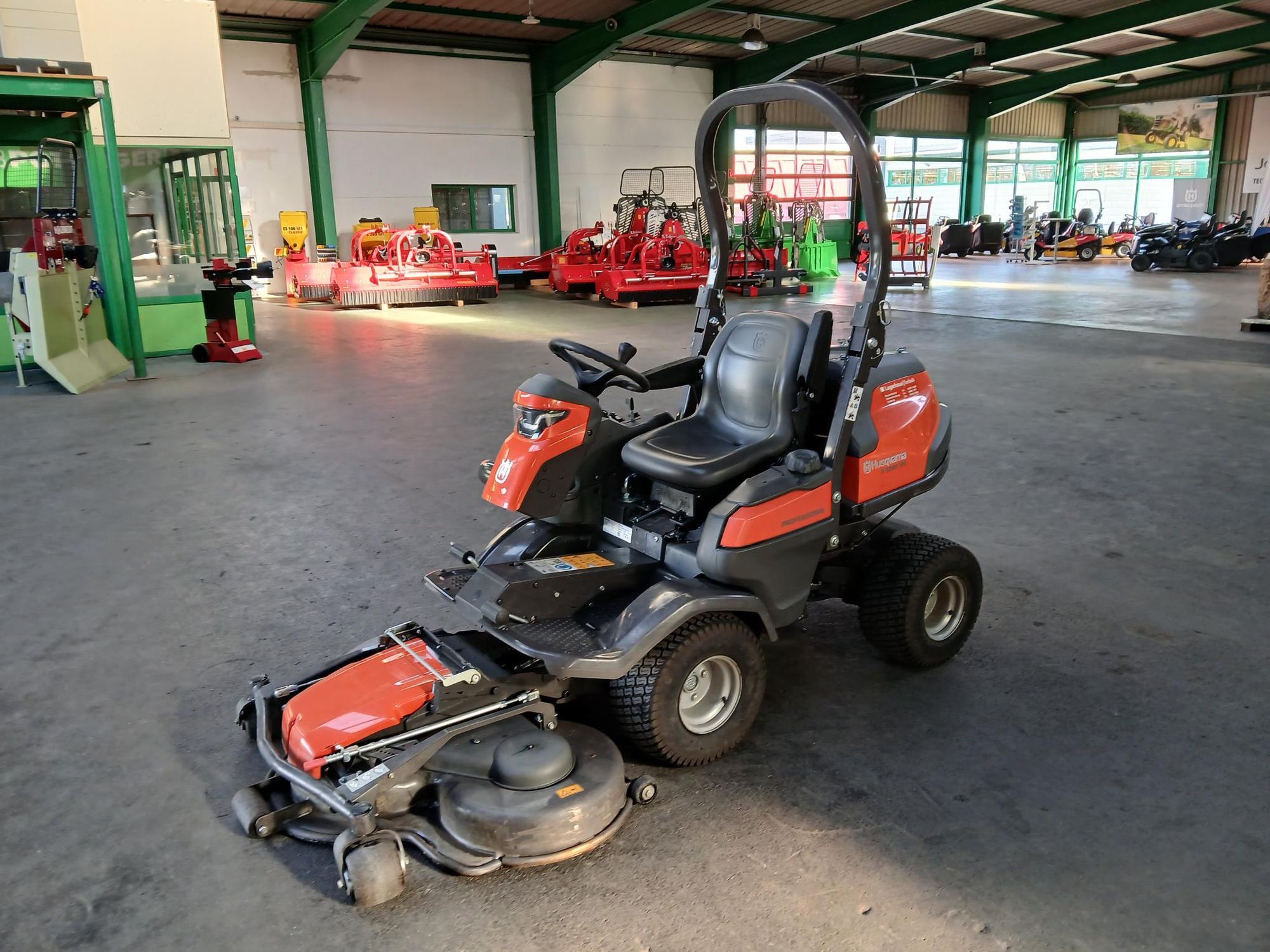 Husqvarna P 524X EFI Lawn mower €12,492