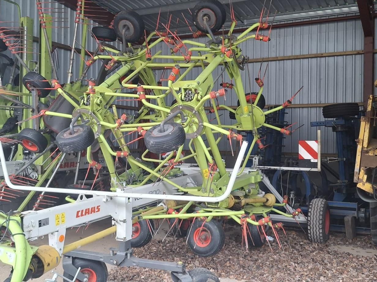 Claas Volto 1300 T Tedder €20,724