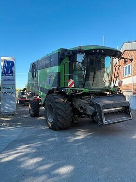 Deutz-Fahr C 9206 TSB Combine harvester €126,140